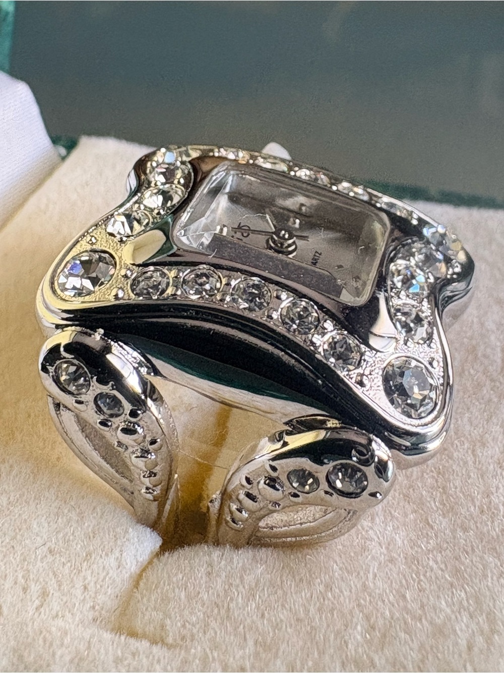 Vintage “Suzanne Somers” Silver Crystal Accent Women's Ring Watch -